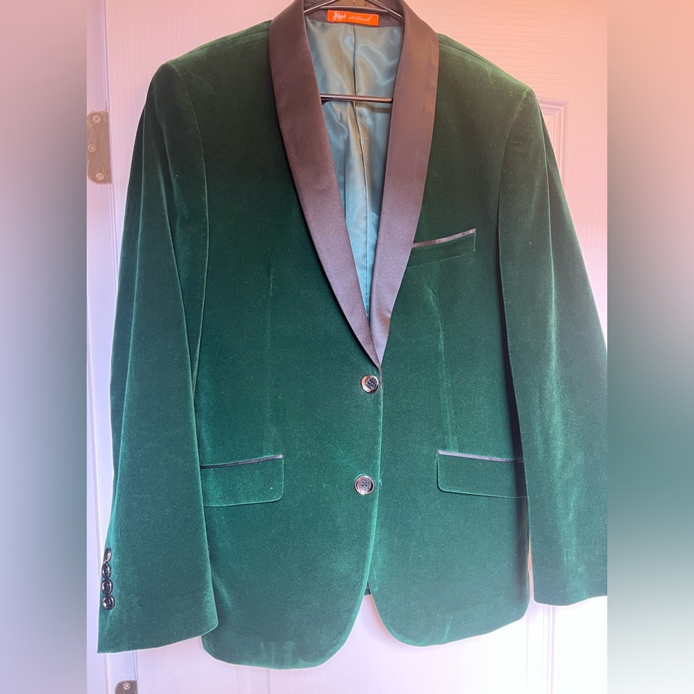 FORMAL BLACK SATIN TRIM BLAZER 40R